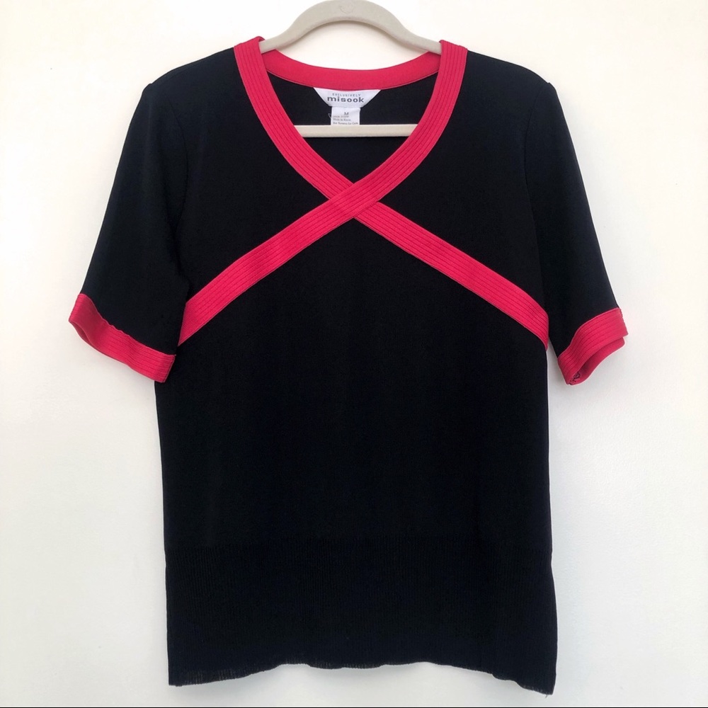 Exclusively Misook Black and Pink Short Sleeve Top